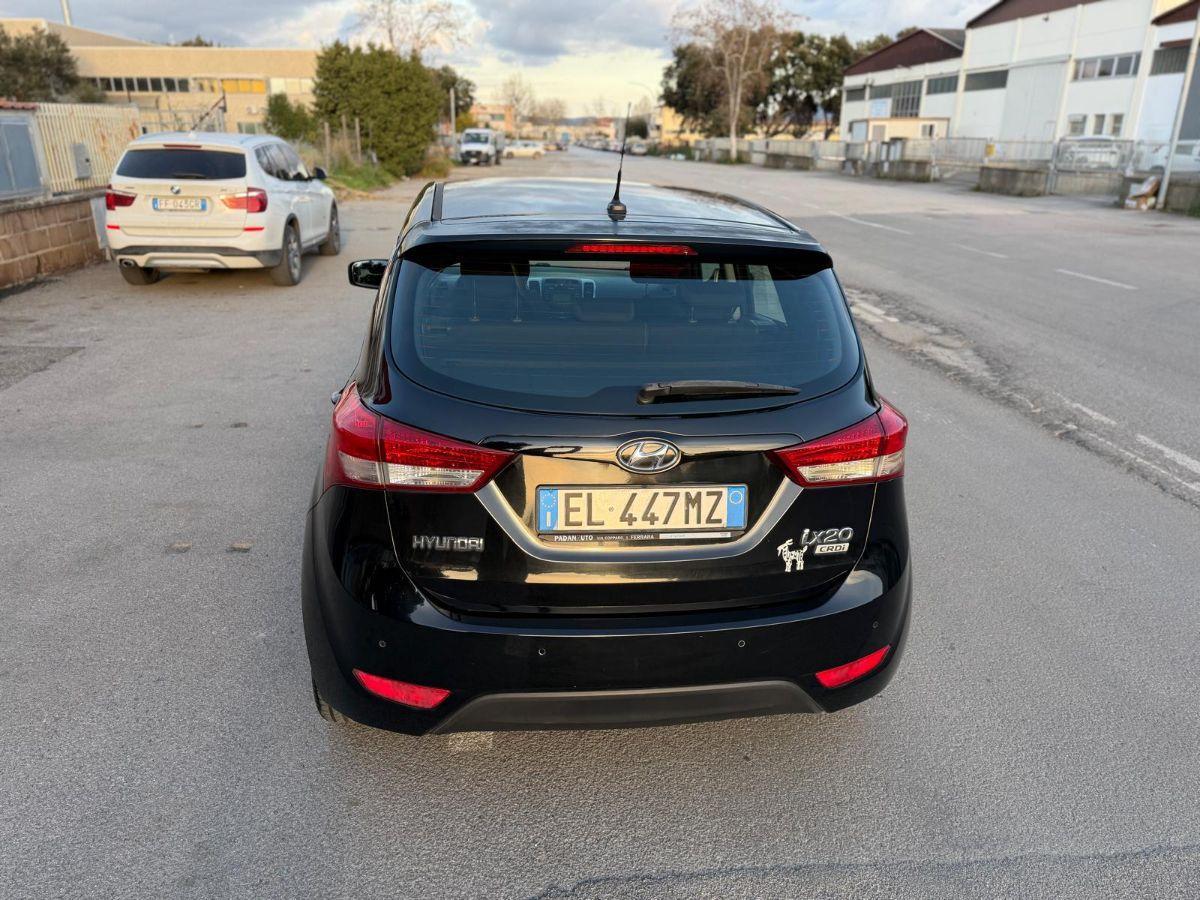 HYUNDAI - iX20 - 1.4 CRDI 77CV Comfort