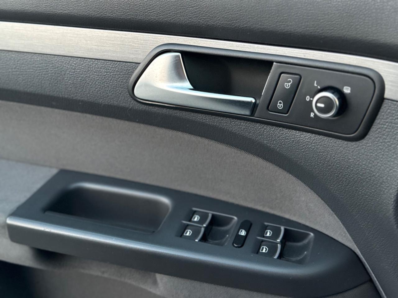 Volkswagen Touran 1.6 TDI 105CV 7POSTI PERFETTA !