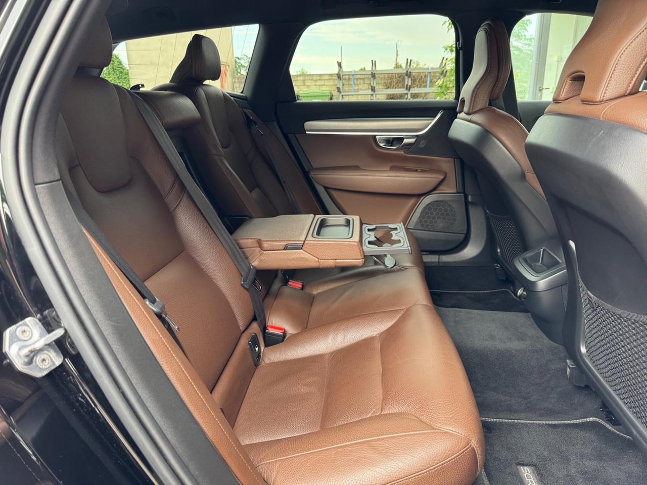 Volvo V90 D4 Geartronic R-design
