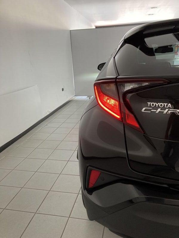 Toyota C-HR 1.8 Hybrid CVT Trend