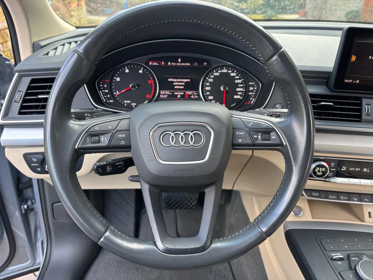 Audi Q5 40 TDI quattro S tronic Business