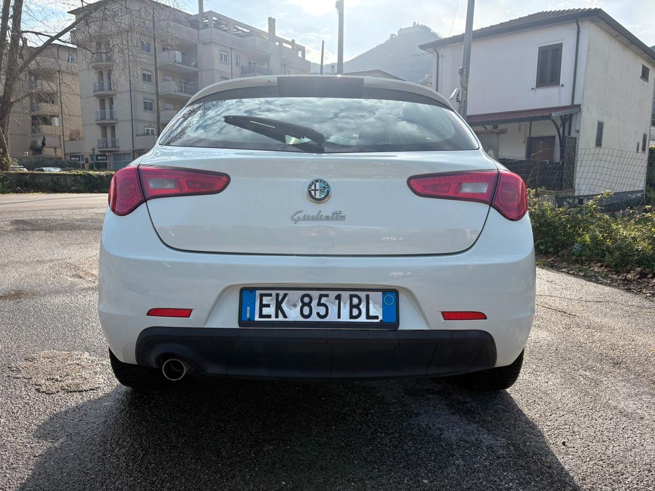 Alfa Romeo Giulietta 1.6 JTDm-2 105 CV Exclusive