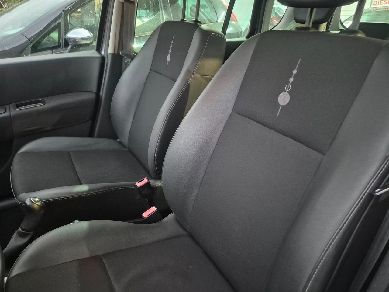 Renault Modus Grand 1.2 16V Live