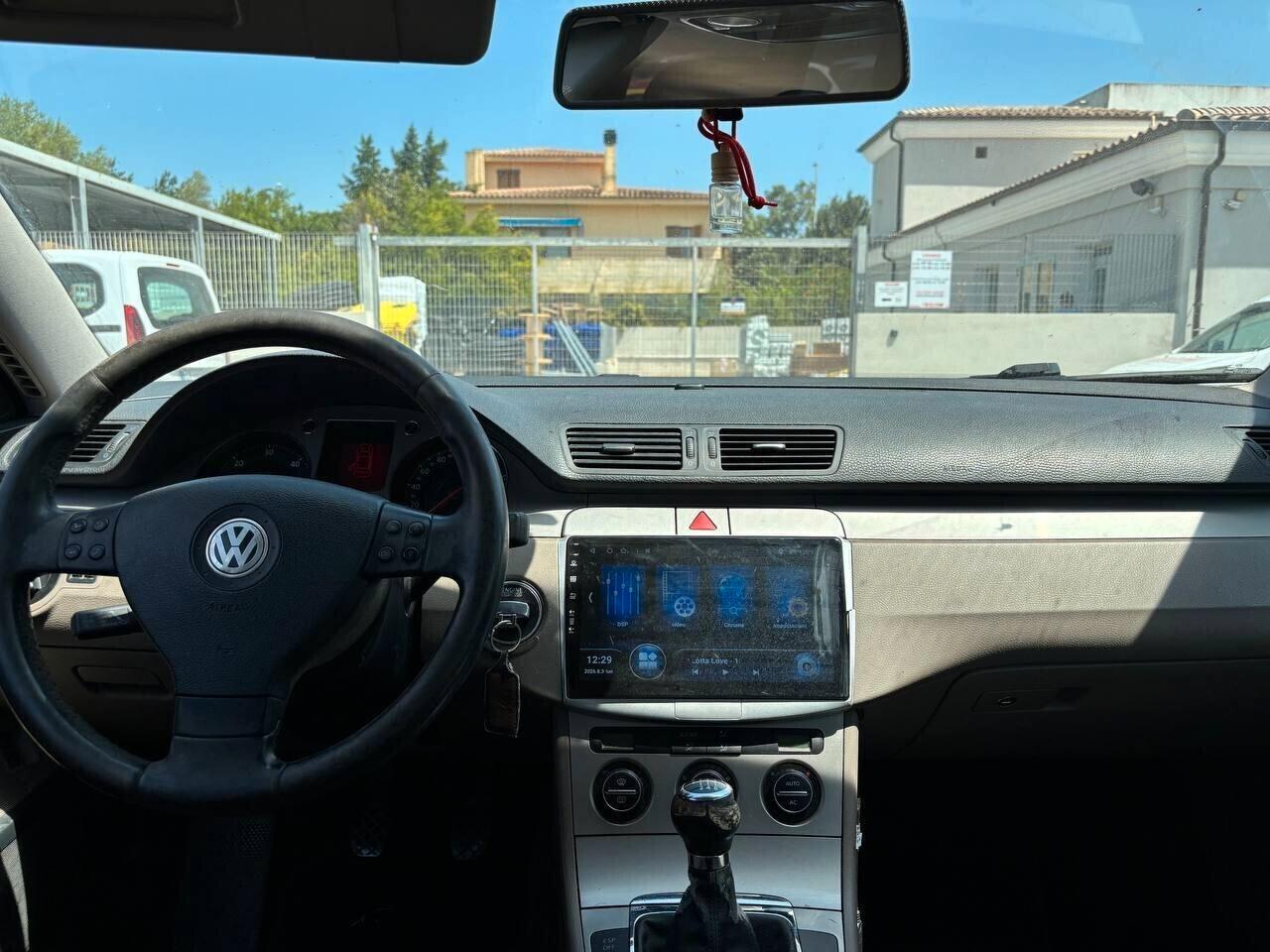 Volkswagen Passat 2.0 TDI DPF Comfortline