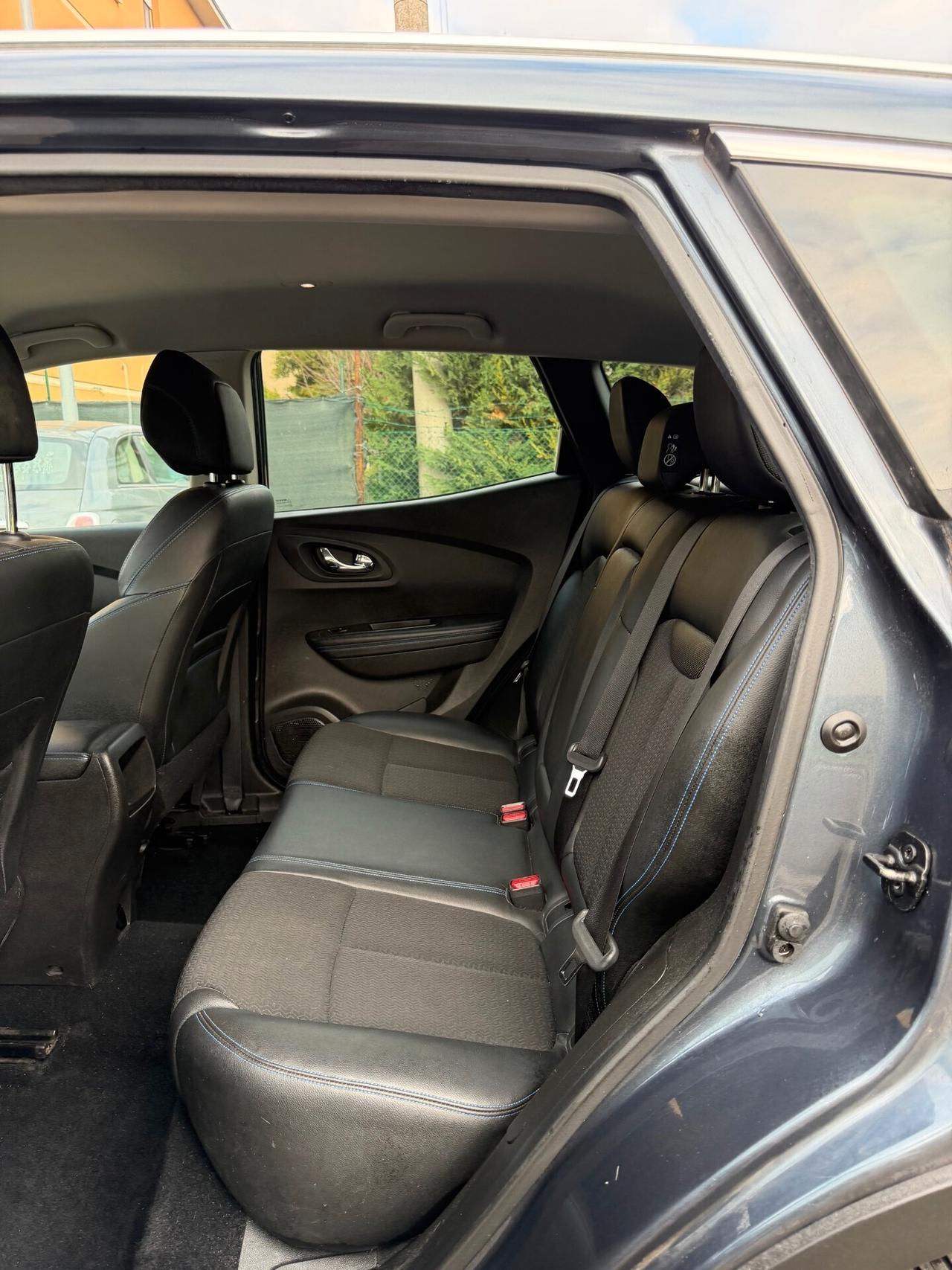 Renault Kadjar 1.2 tce - NEOP. - NAV. - 12 MESI DI GARANZIA -