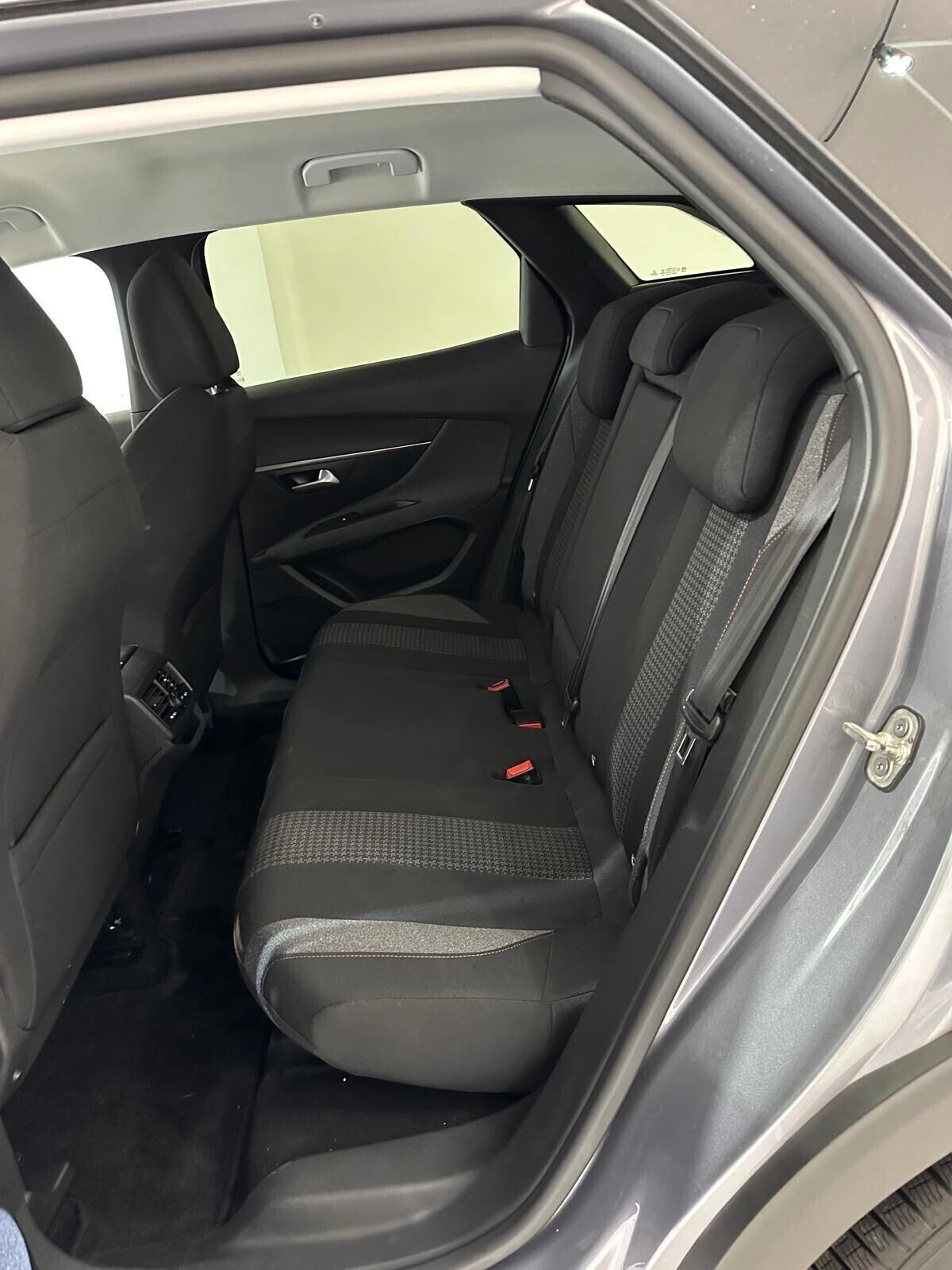 PEUGEOT 3008 BLUEHDi 130 S&S UNICOPROPRIETARIO IVA ESPOSTA