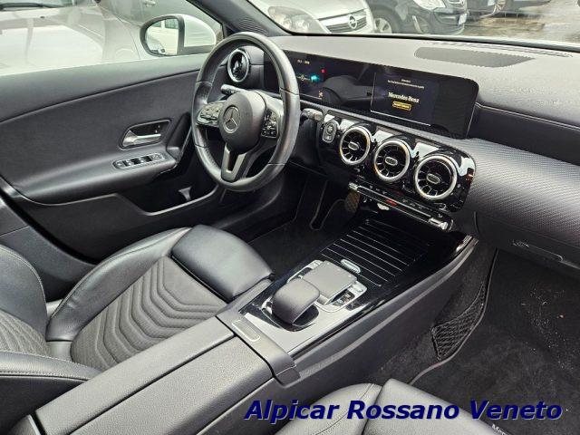 MERCEDES-BENZ A 180 d Automatic Premium