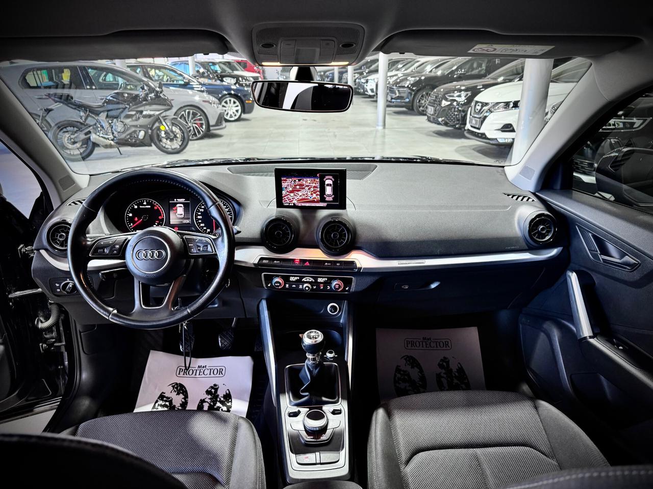 Audi Q2 1.6 TDI 116CV Identity Black