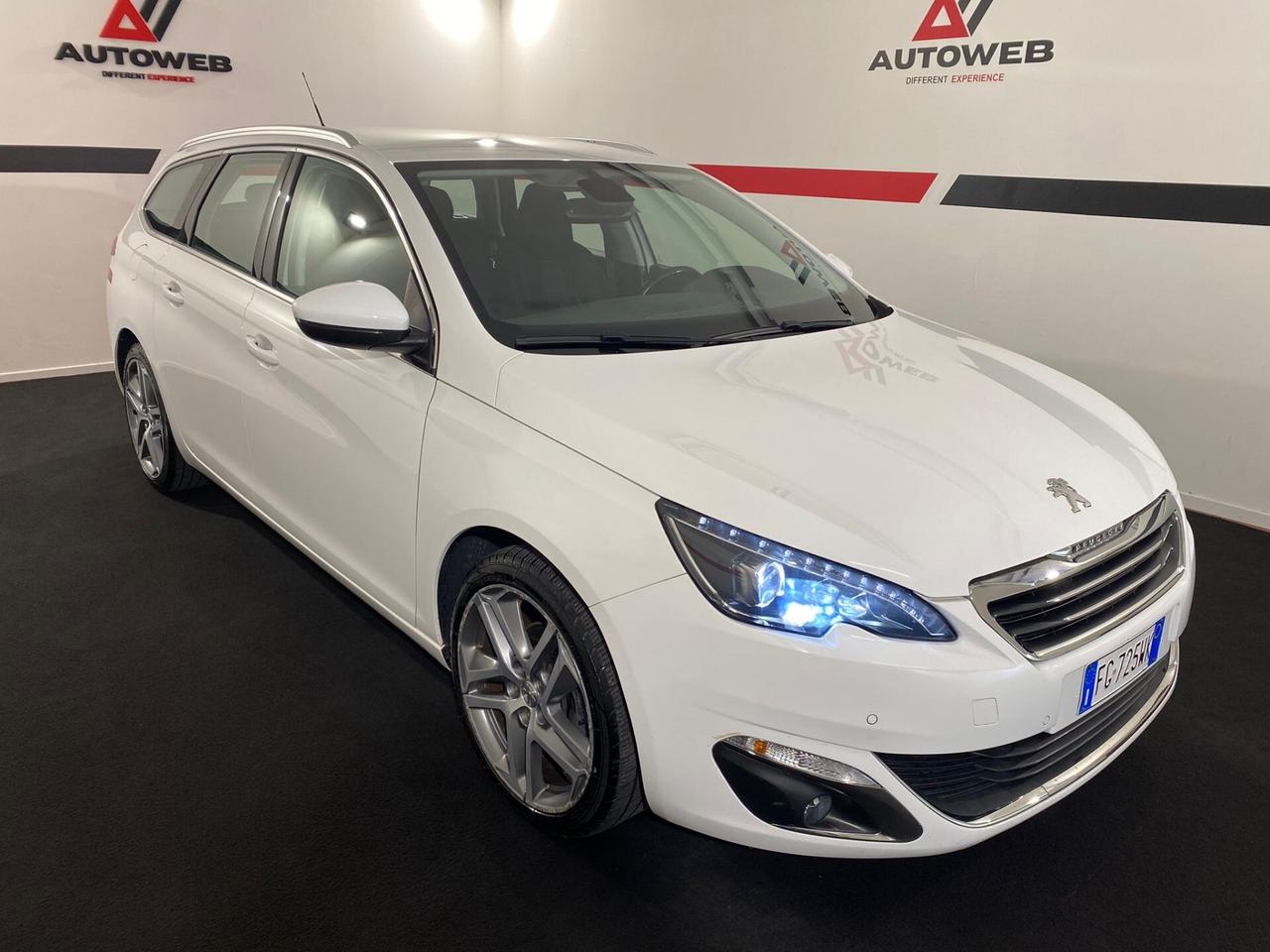 Peugeot 308 PureTech Turbo 130 *PER COMMERCIANTI *