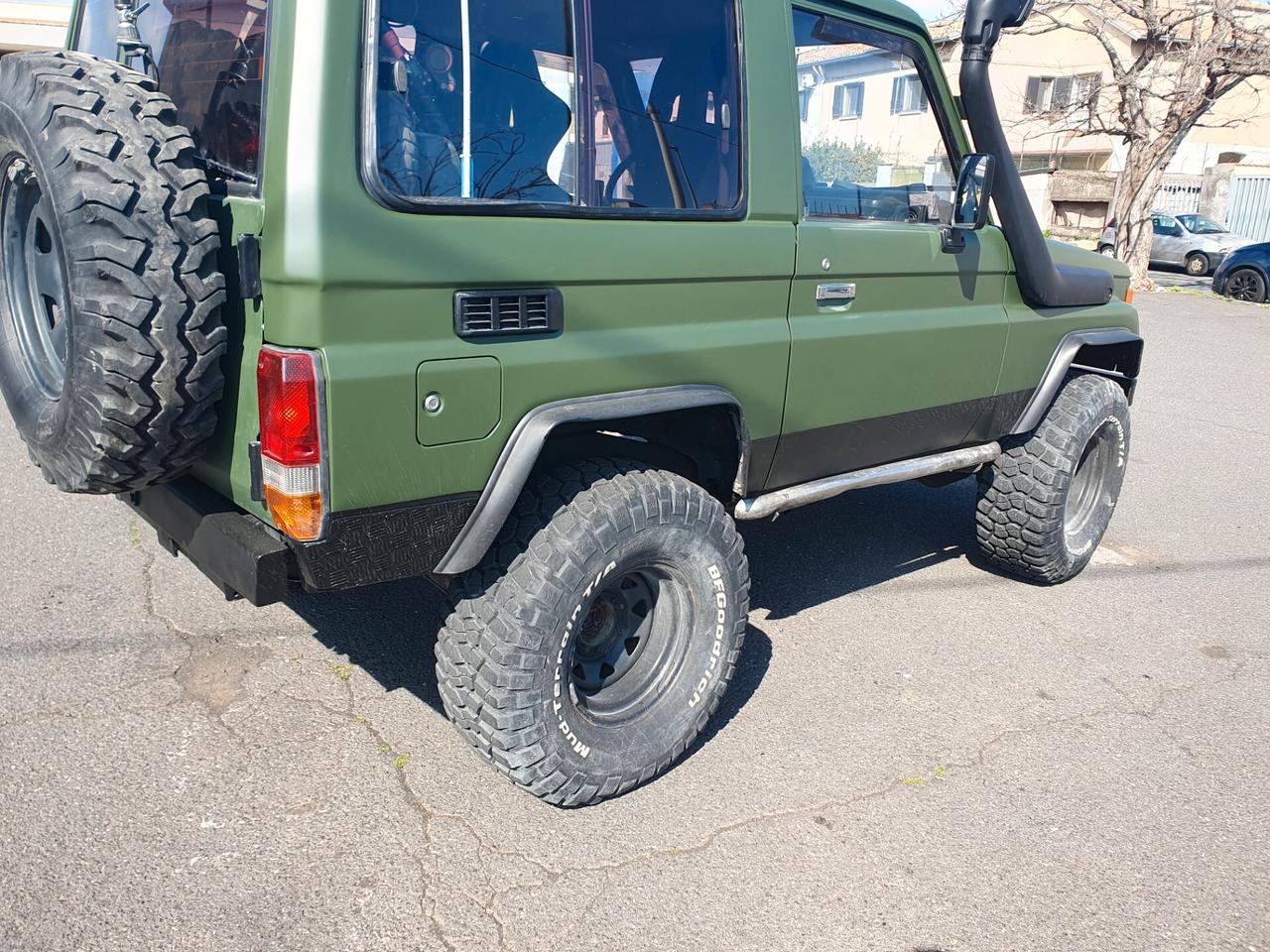 Toyota Land Cruiser II 2.4 turbodiesel SW LJ70