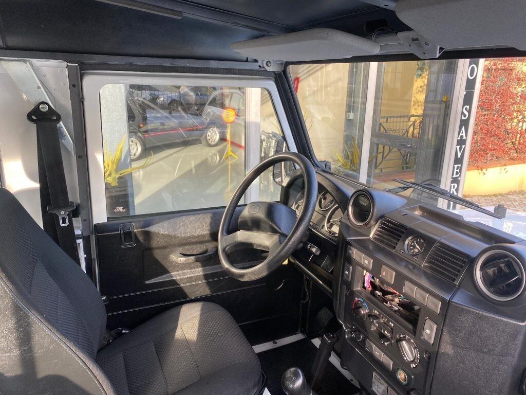 LAND ROVER Defender 90 2.2 TD4 Station Wagon n1