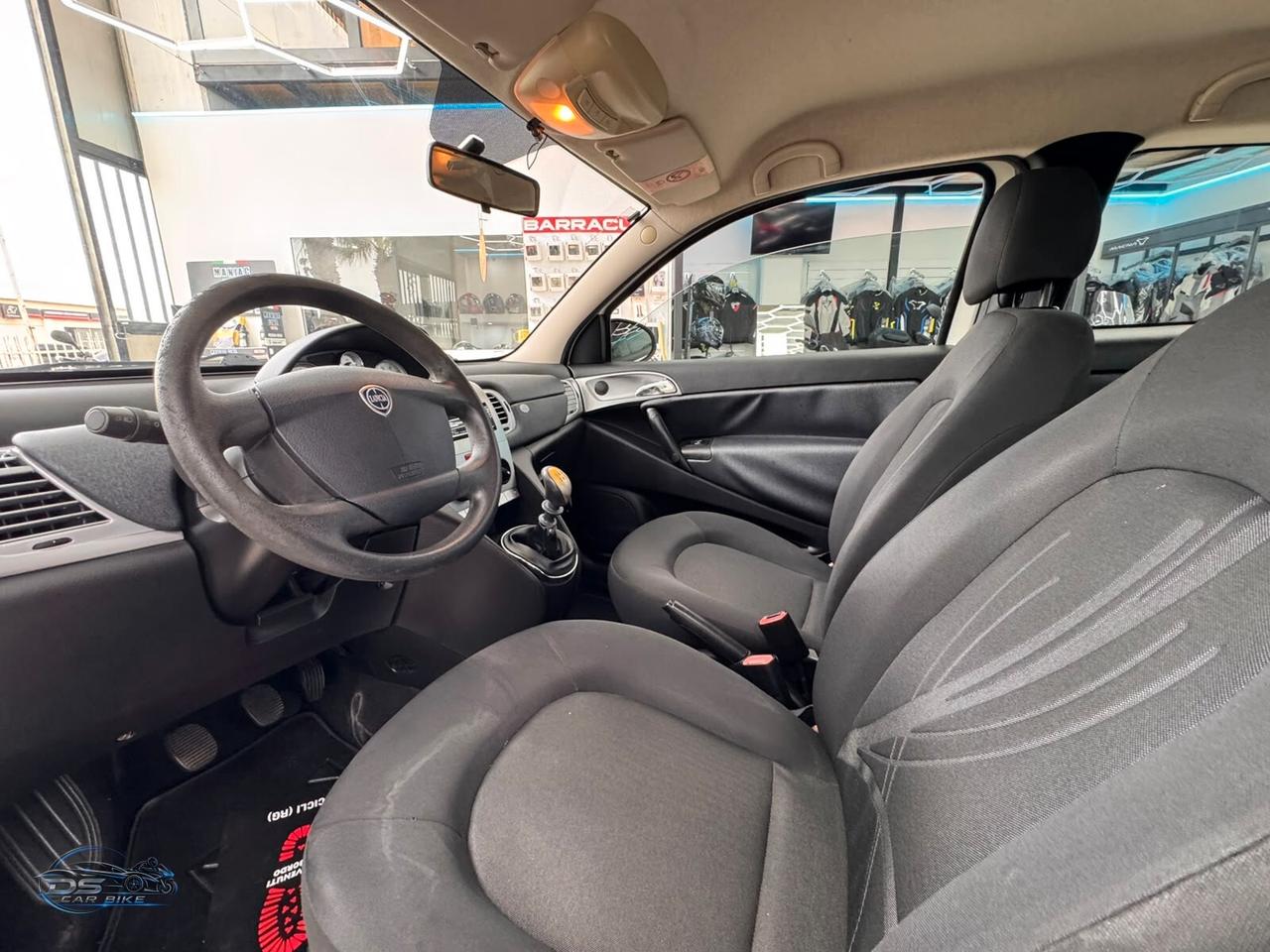 Lancia Ypsilon 1.2 69 CV Elle