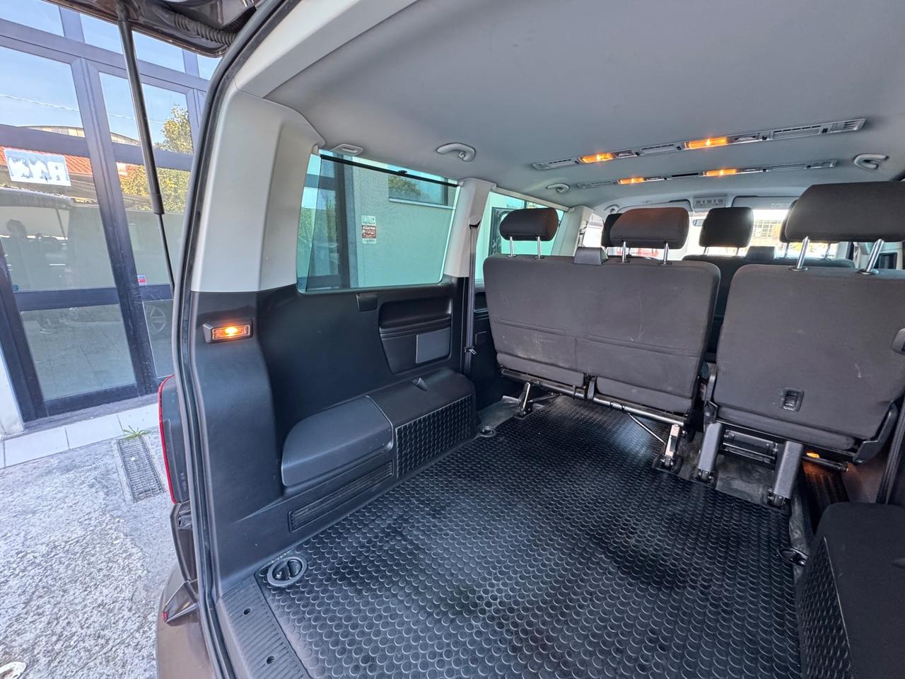Volkswagen Caravelle 2.0 TDI 150CV DSG 4 Motion PC Cruise