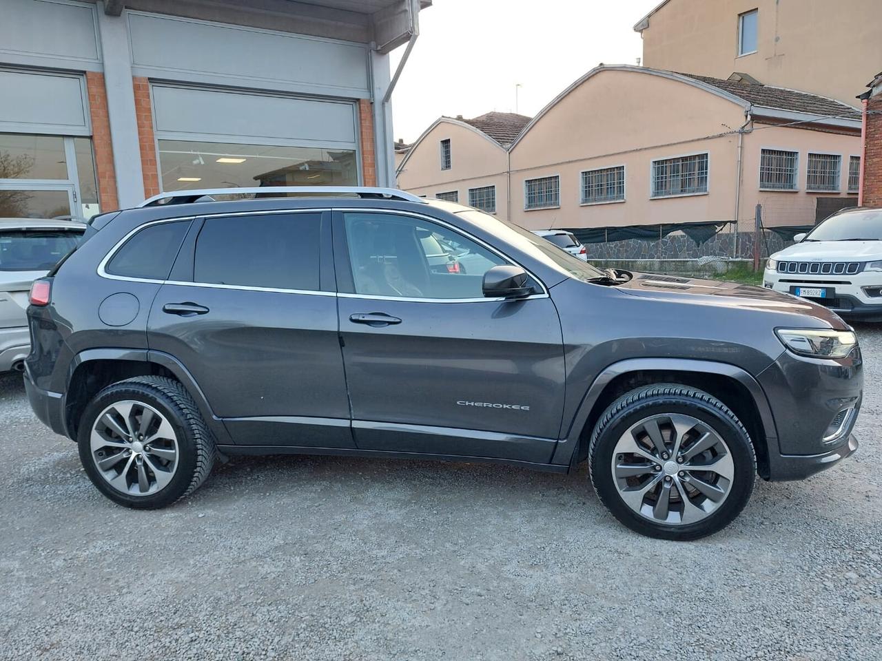 Jeep Cherokee 2.2 Mjt AWD Active Drive I Overland