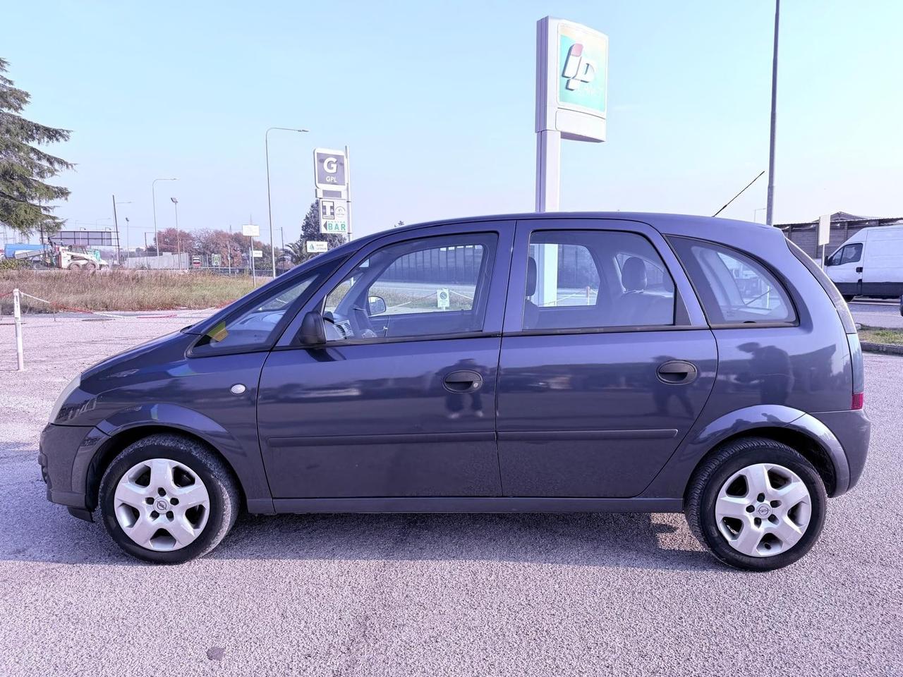 Opel Meriva 1.3 CDTI Ok neopatentati
