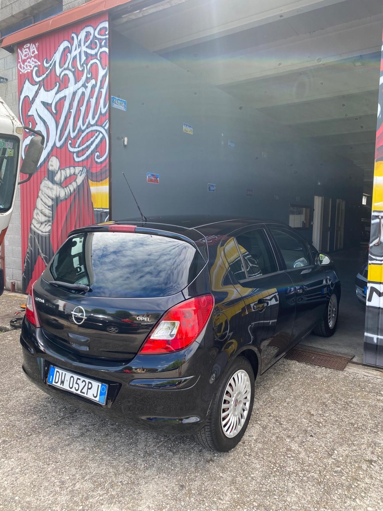 Opel Corsa 1.4 16V 5 porte Cosmo GPL 2032