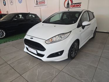 Ford Fiesta 1.5 TDCi 75CV 3 porte Black & White Edition
