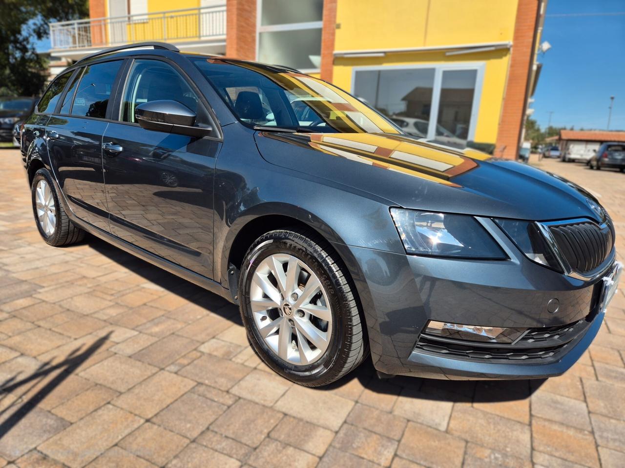 Skoda Octavia 1.4 TSI Wagon Executive G-Tec TETTO APRIBILE