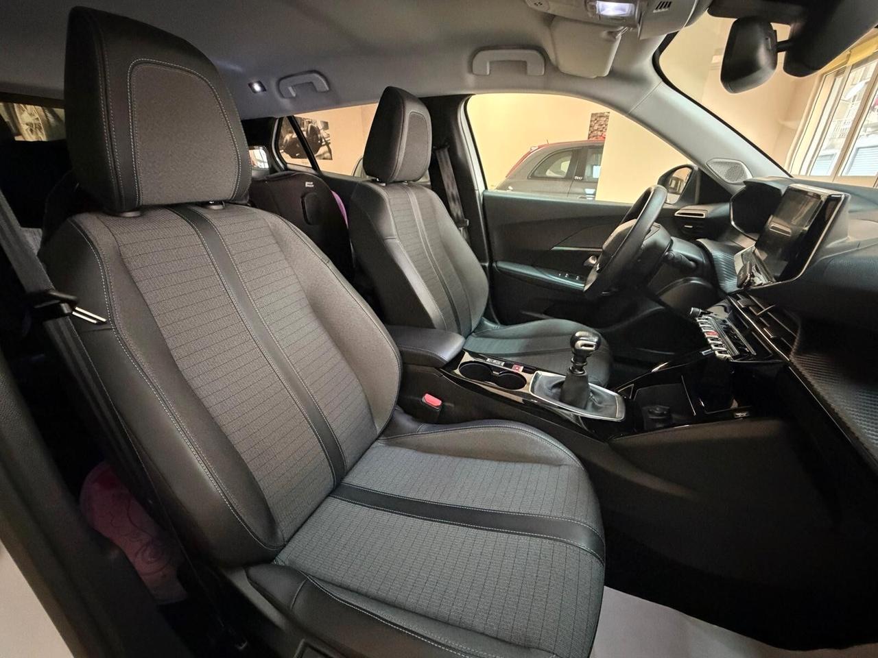 Peugeot 2008 BlueHDi 110 S&S Allure Pack