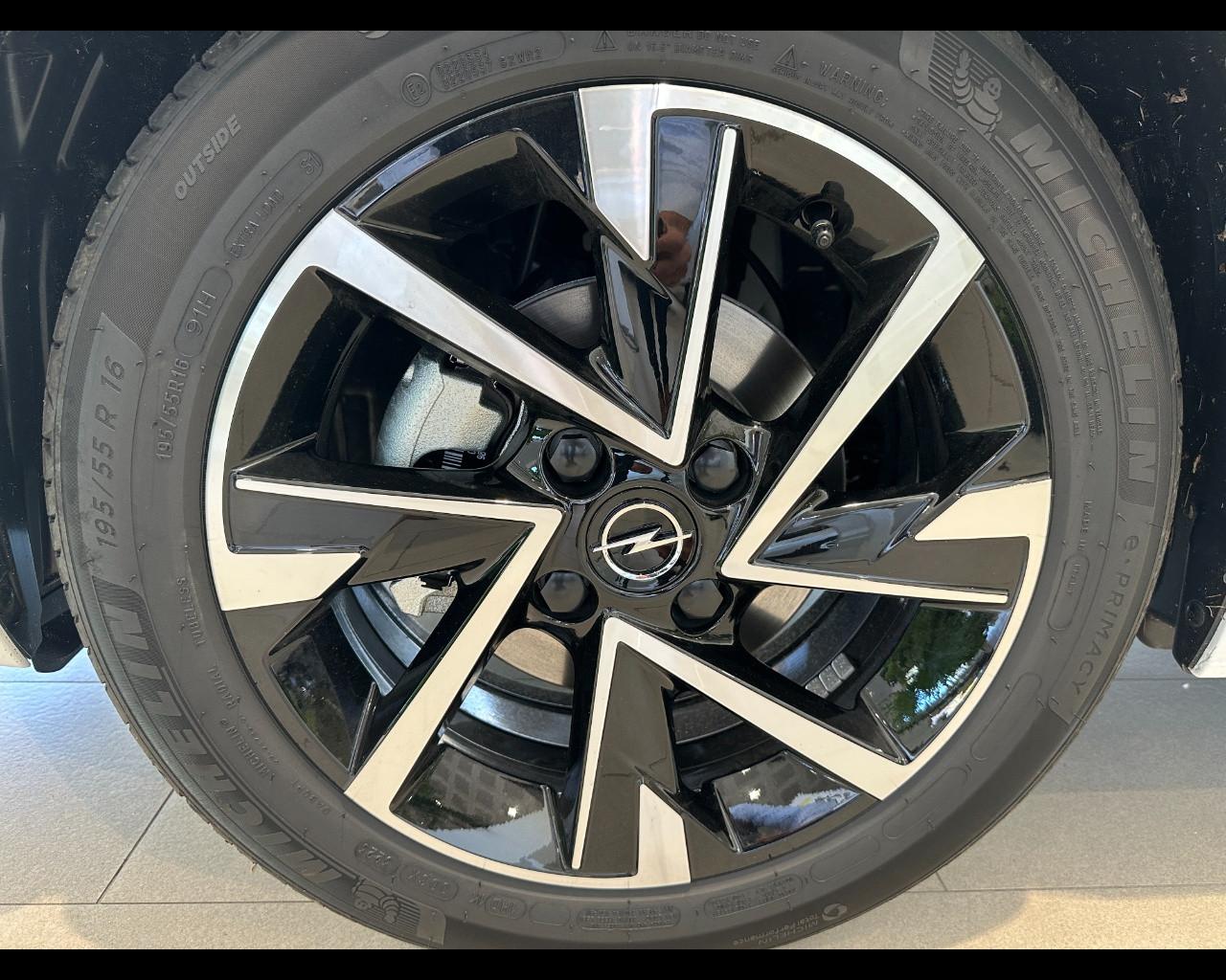 OPEL Nuova Corsa GS Hybrid 110CV DTC6