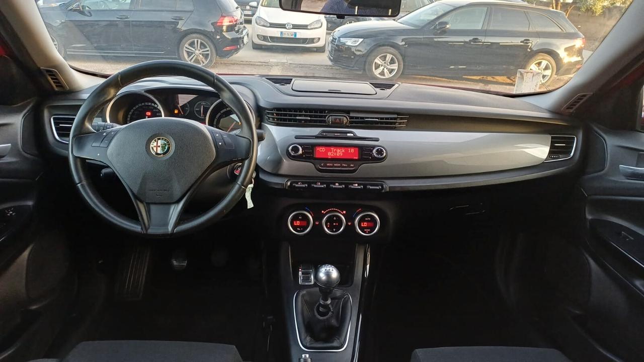 Alfa Romeo Giulietta 1.6 JTDm-2 105 CV Distinctive 2013 ROSSA COME NUOVA
