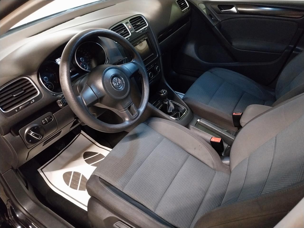 Volkswagen Golf Business 1.6 TDI 5p. Highline - ok neopatentati