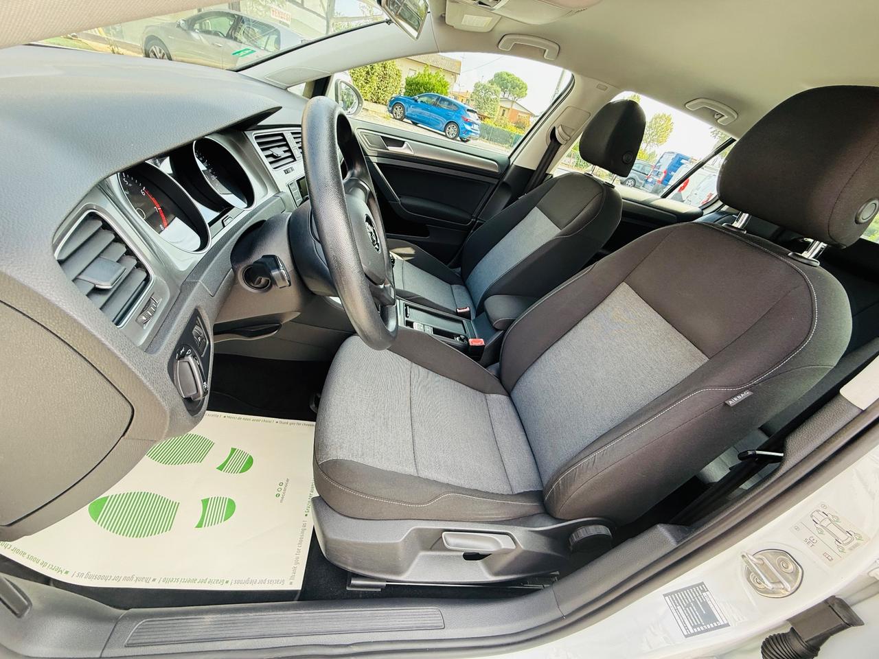 Volkswagen Golf 1.2 TSI 5p. Ok nEOPATENTATI
