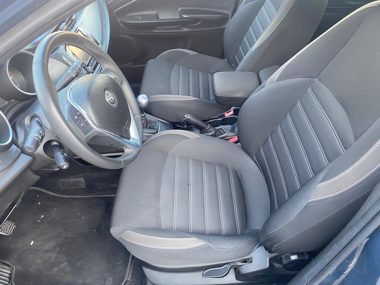 Alfa Romeo Giulietta 1.6 JTDm 120 CV