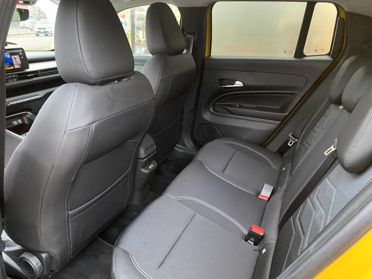 Jeep Avenger 1.2 Turbo 100 CV Summit