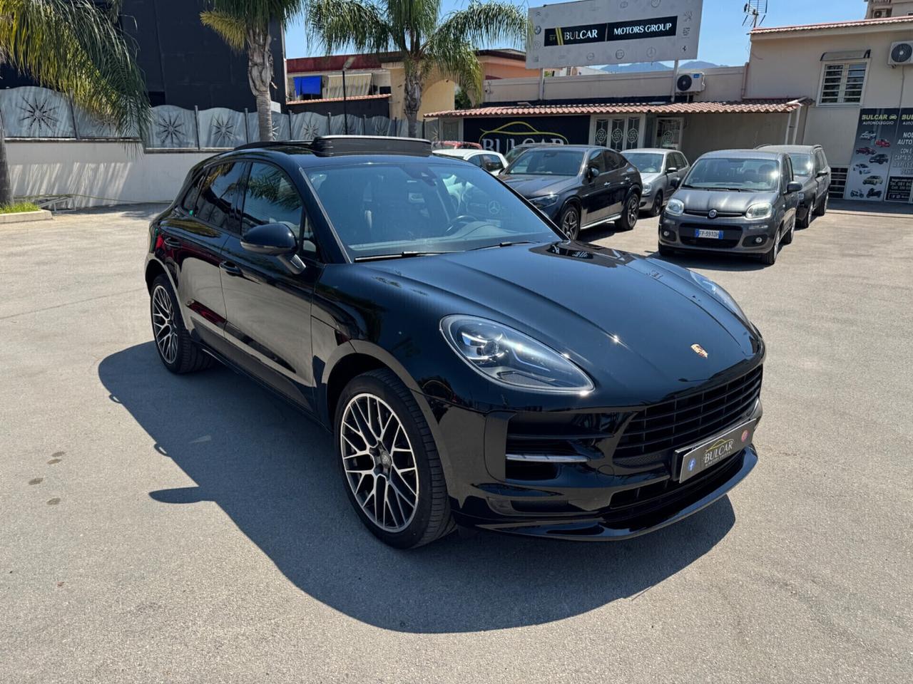 Porsche Macan 2.0 pari al nuovo