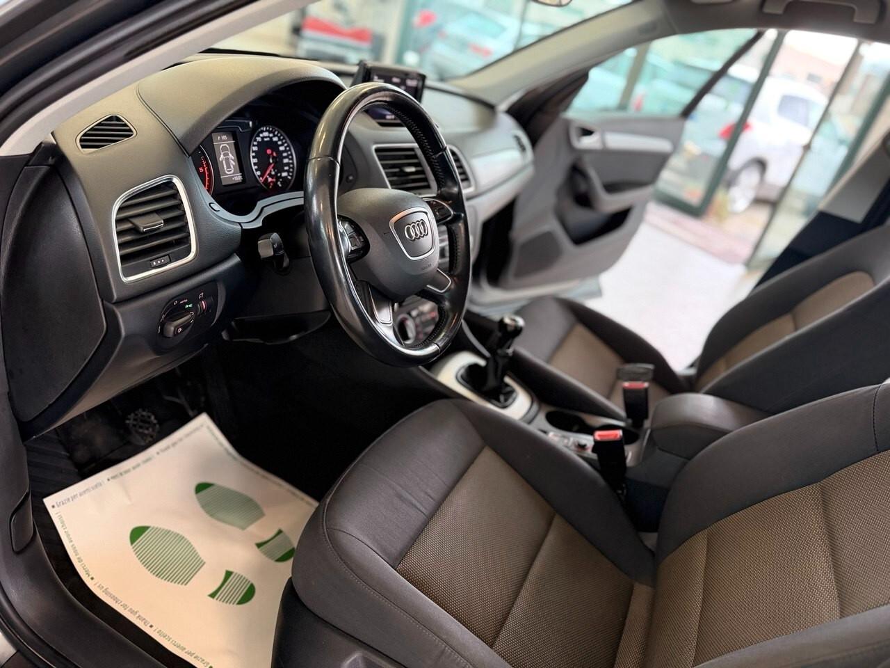 Audi Q3 2.0 TDI 150 CV Business