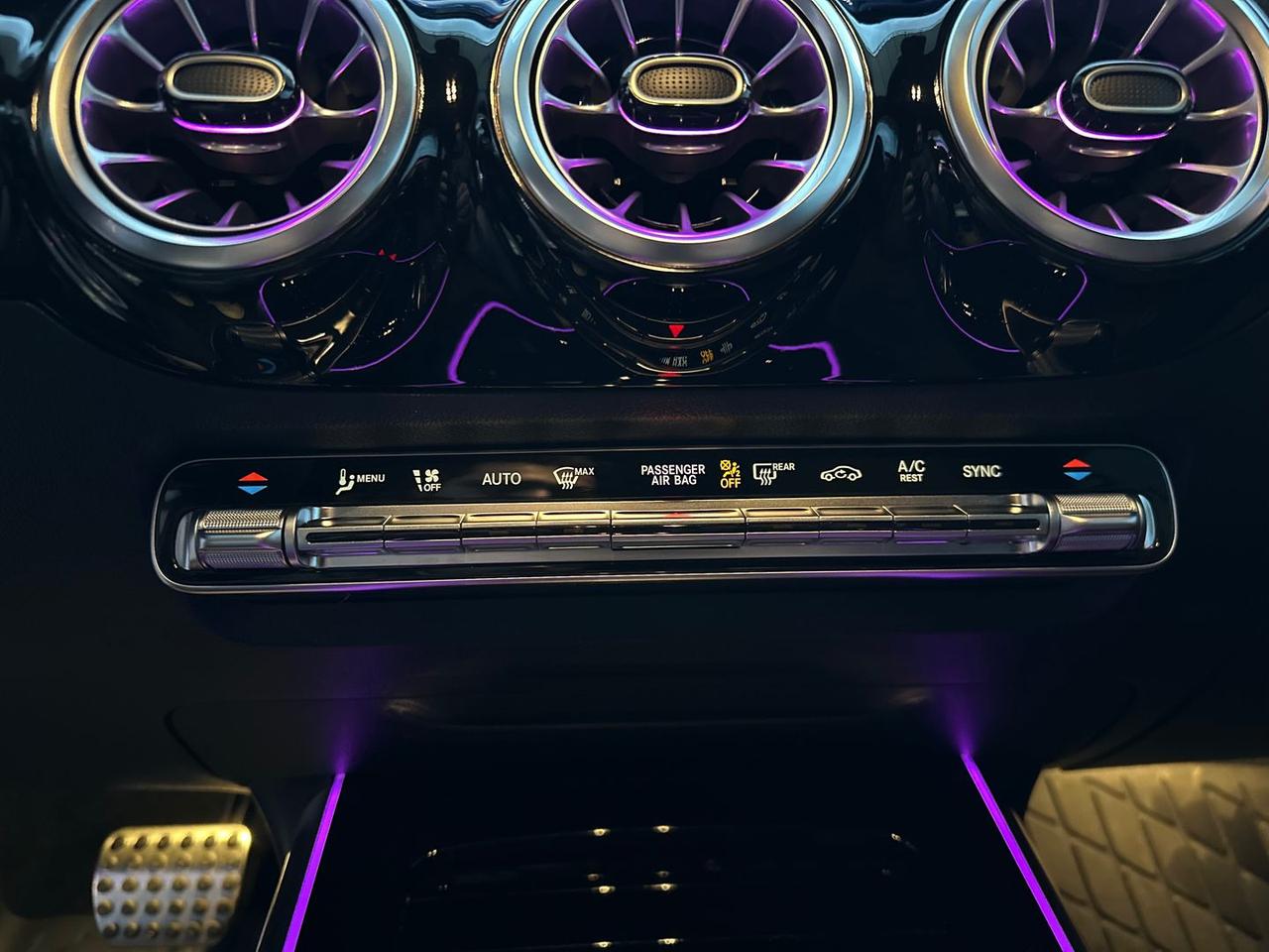 Mercedes-Benz GLA 200 D AMG Line Premium Plu #9169