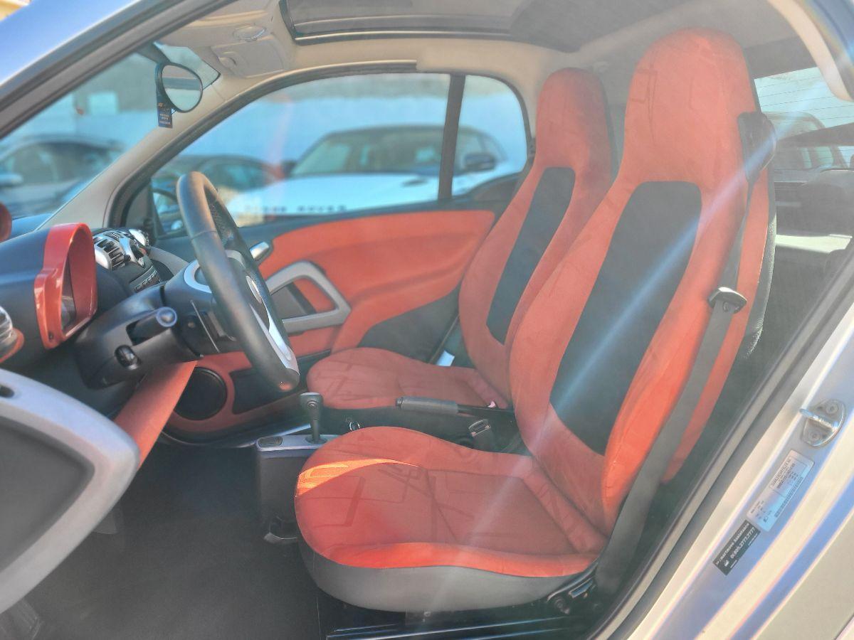 SMART - Fortwo - 1000 52 kW coupé limited one