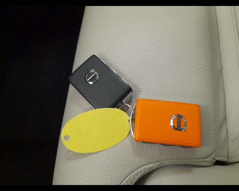 Volvo V90 2.0 b4 Inscription awd auto