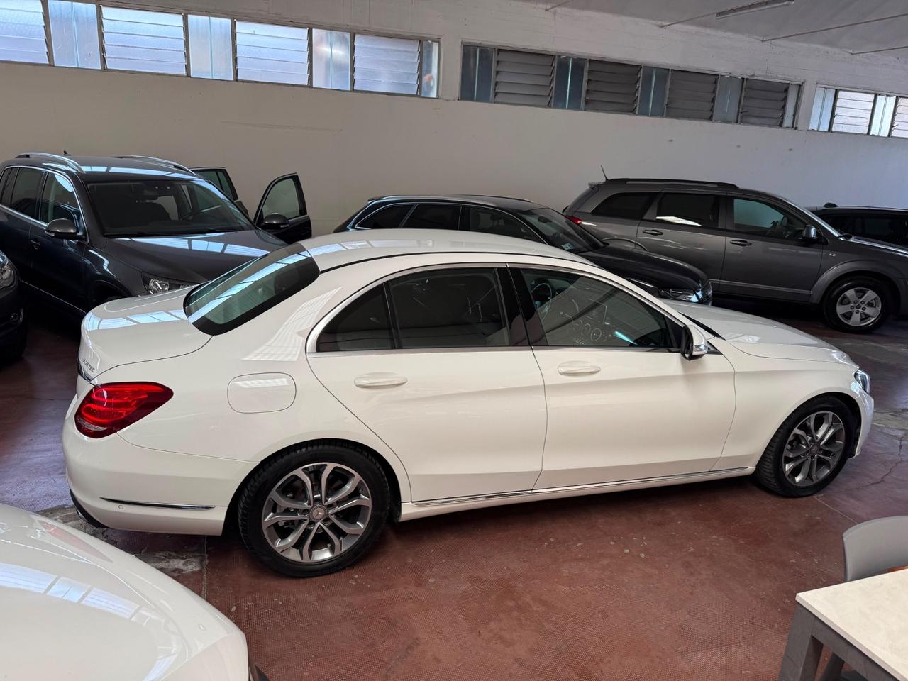 Mercedes-benz C 220 Premium