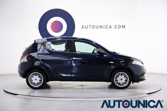 LANCIA Ypsilon 1.2 69 CV 5 PORTE SILVER NEOPATENTATI