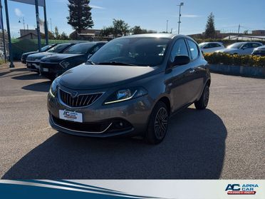 Lancia Ypsilon 1.0 FireFly 5 porte S&S Hybrid Ecochic Gold IN PROMO