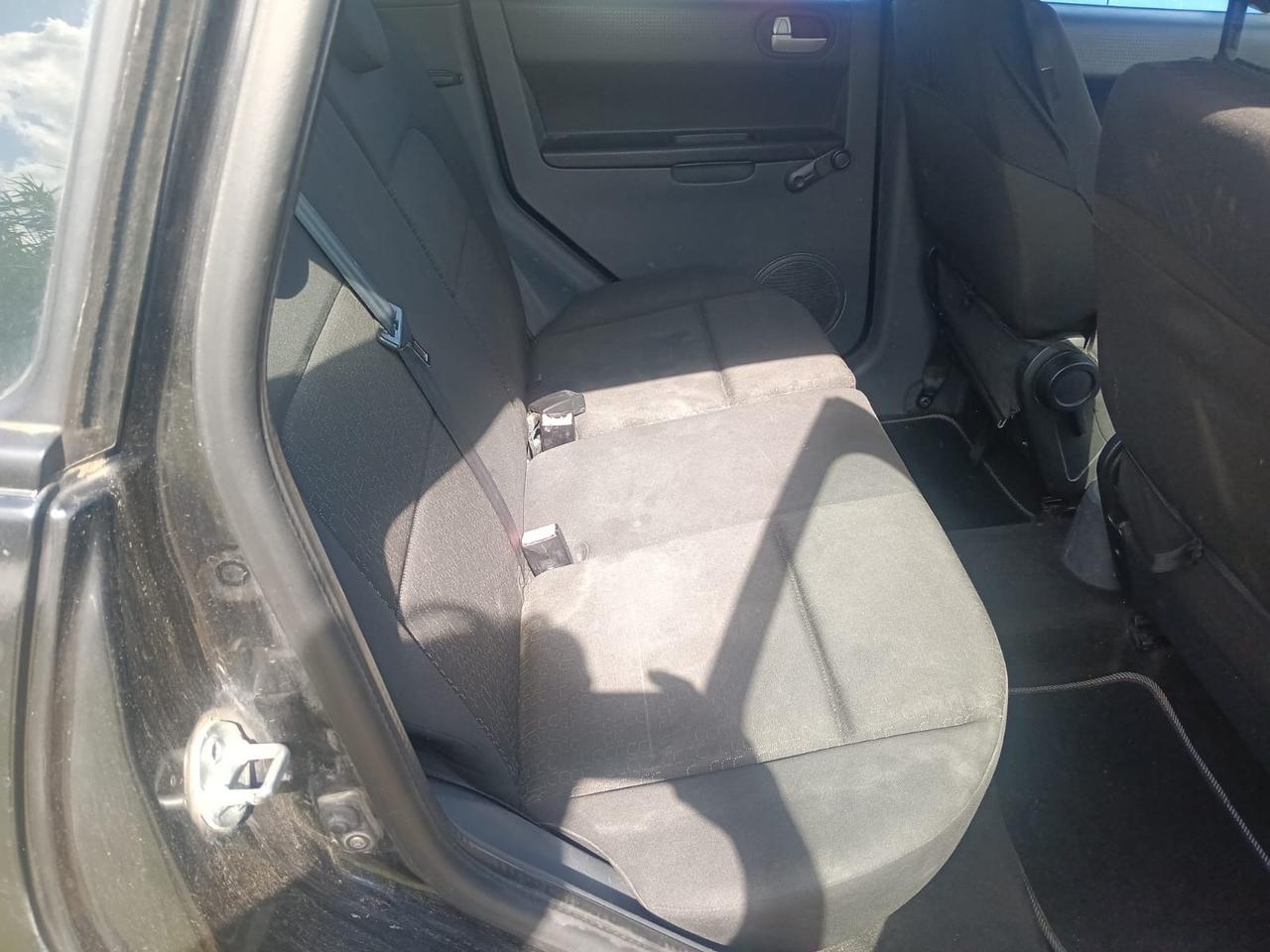 Mitsubishi Colt 1.1 12V 5p. Invite