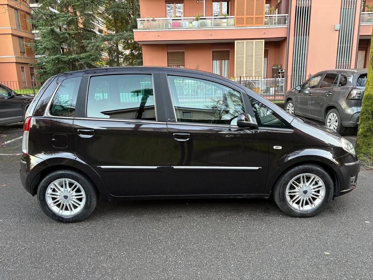 Lancia MUSA 1.4 16V Platinum