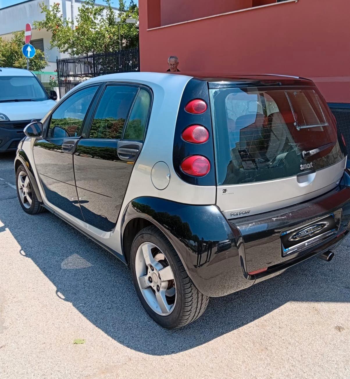 Smart ForFour 1.5 cdi 50 kW pulse