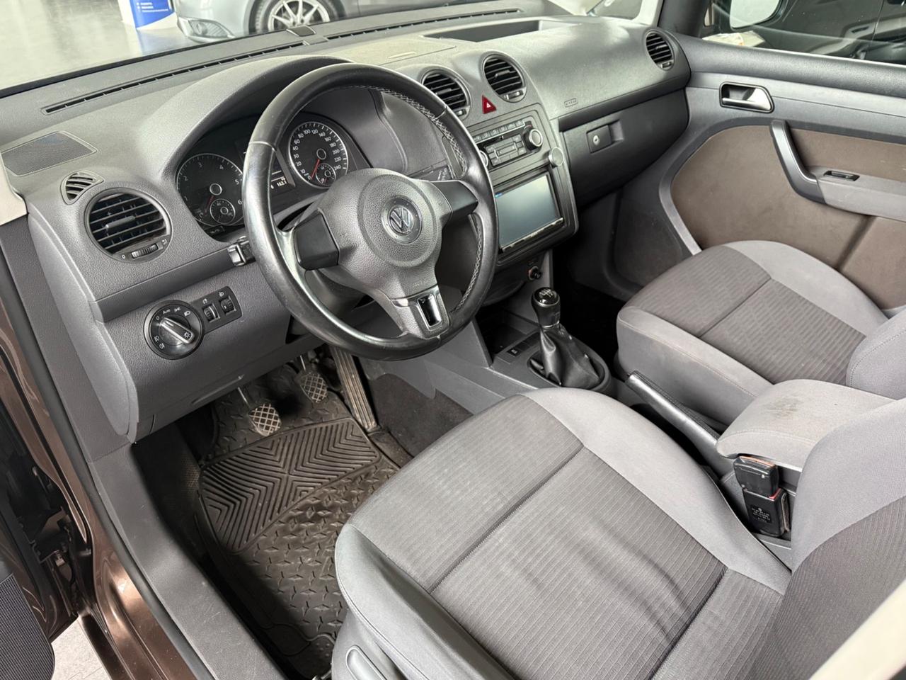 Volkswagen Caddy 1.6 TDI 102 CV 5p. Highline Maxi 7 posti / trasporto disabili