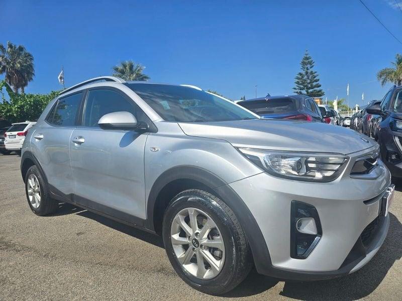 KIA Stonic 1.4MPI 100CV STYLE +