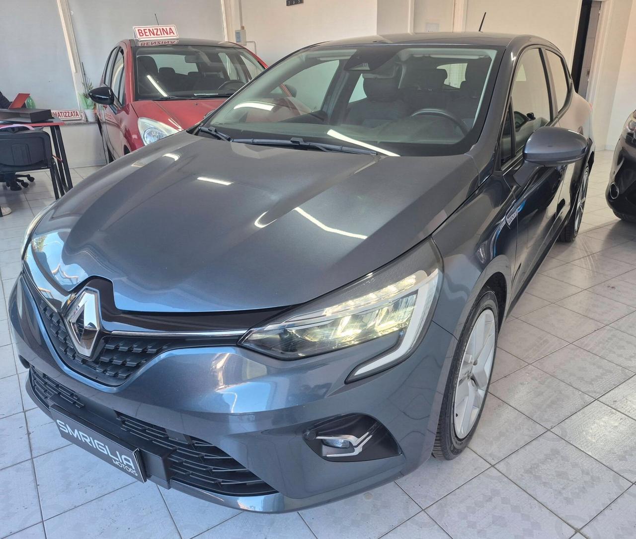 Renault Clio TCe 90 CV 5 porte IVA ESPOSTA