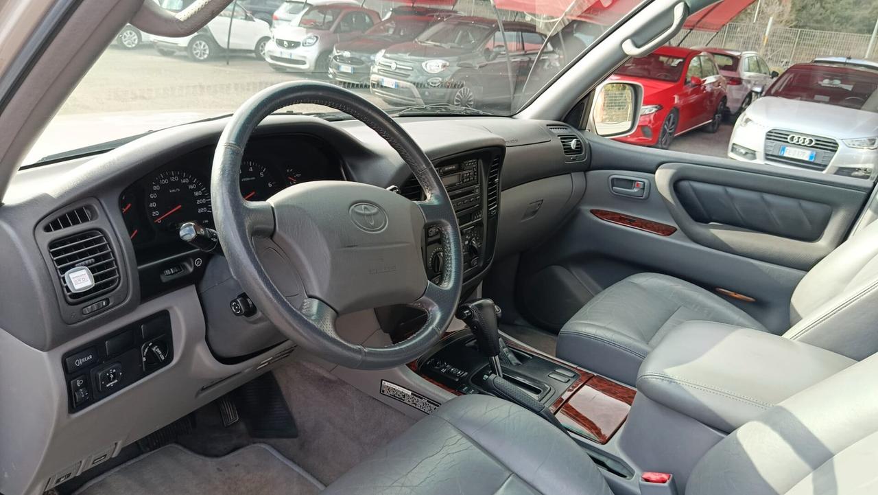 Toyota Land Cruiser 4.7i V8 32V aut. 100