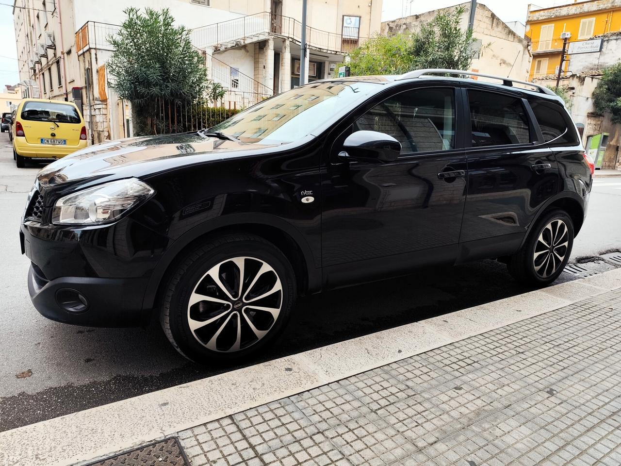 Nissan Qashqai+2 2.0 dCi 150CV N-TEC 7 POSTI TETTO