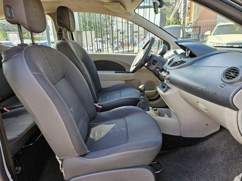 Renault Twingo 1.2 16V Confort GPL