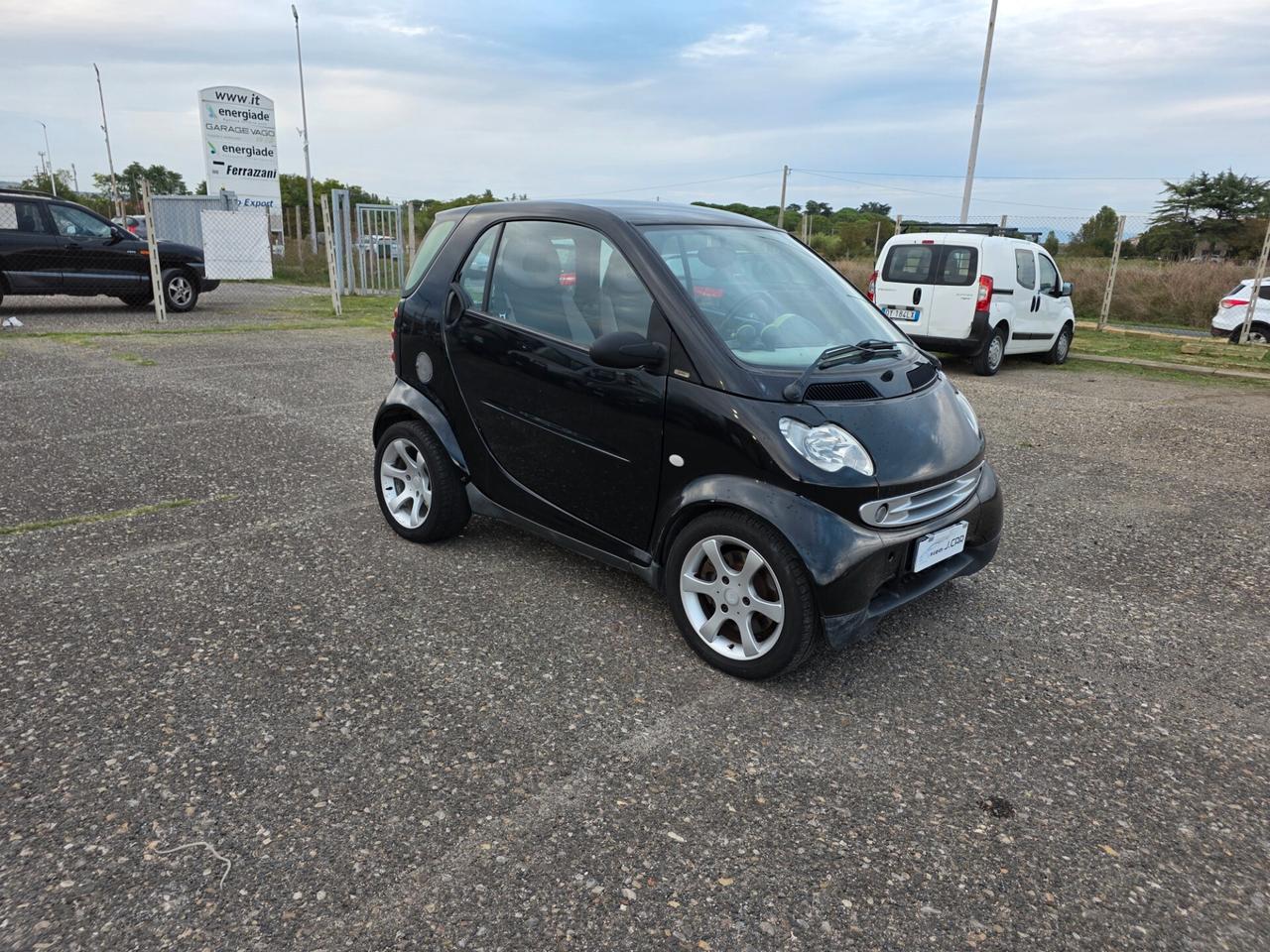 Smart ForTwo 700 coupé pure (45 kW)