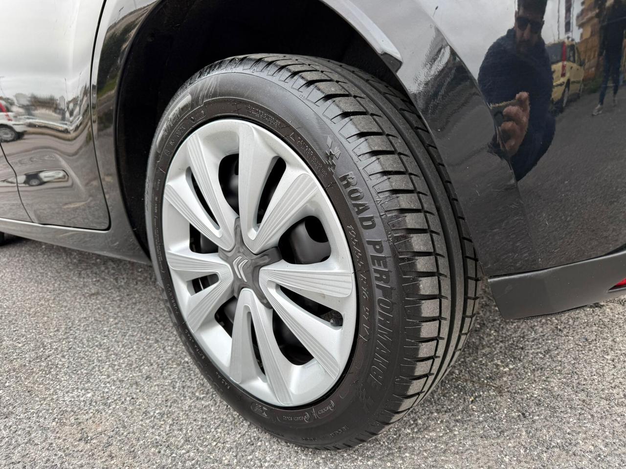 CITROEN C3 EXCLUSIVE 1.2BENZINA 82CV EURO6B