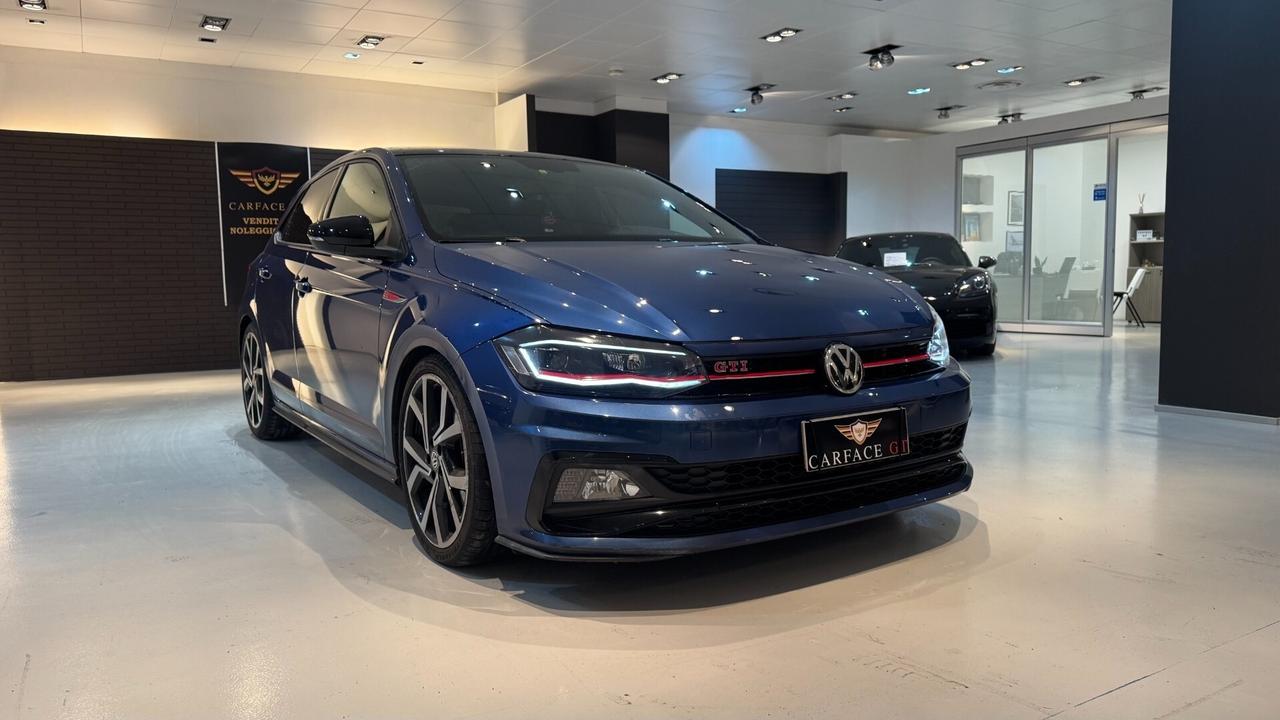 VOLKSWAGEN POLO GTi 200CV-2019