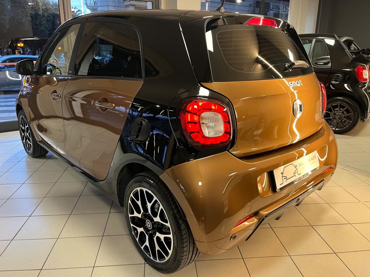 Smart ForFour 90 0.9 Turbo All. Brabus